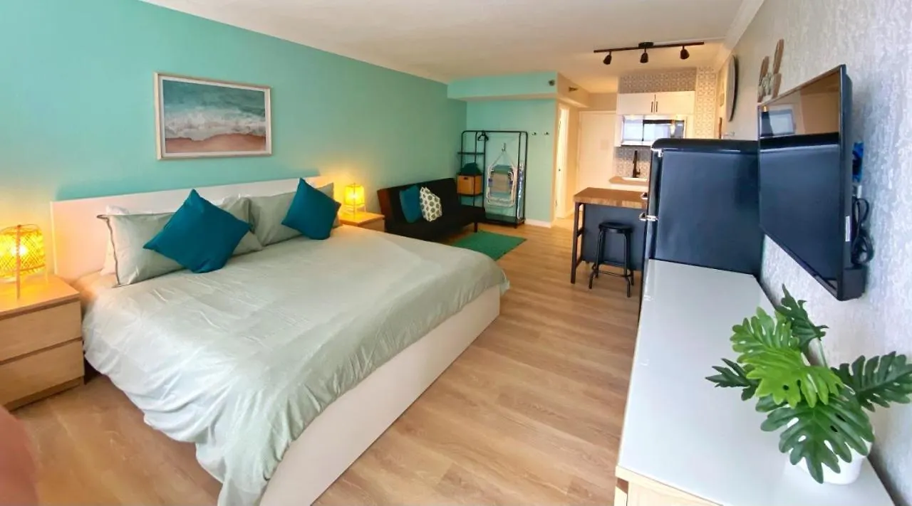 Hotel Castaways Resort Studios Daytona Beach