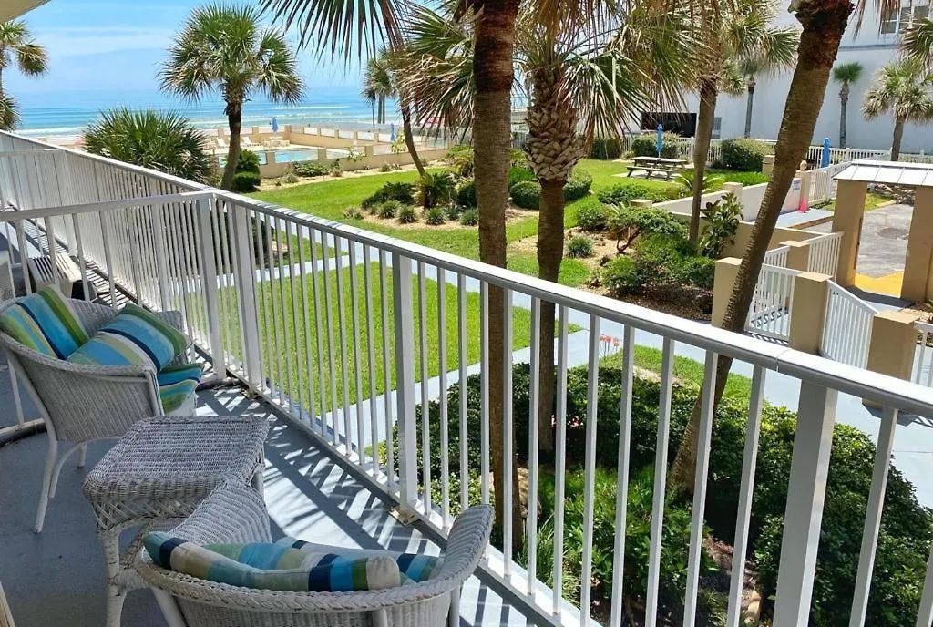 *** Hotel Castaways Resort Studios Daytona Beach United States